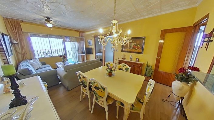 Image No.8-3 Bed Apartment for sale