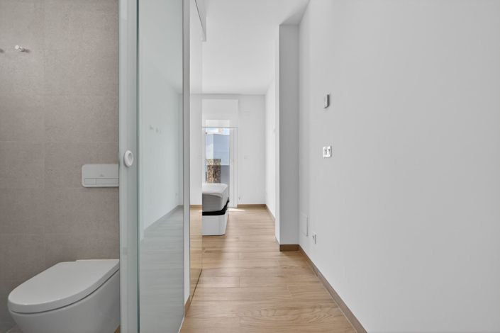 Image No.20-2 Bed Apartment for sale