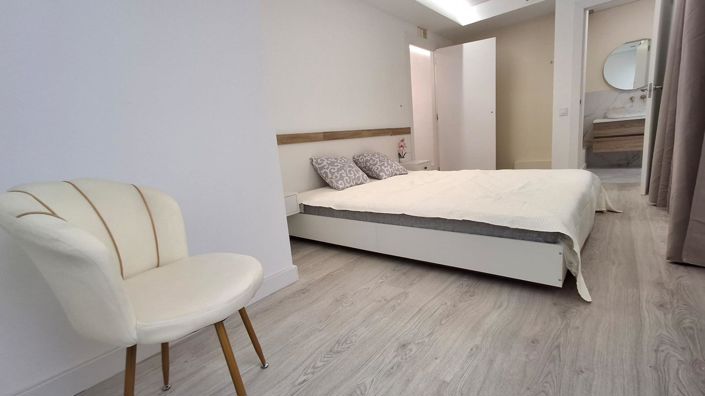 Image No.14-2 Bed Apartment for sale
