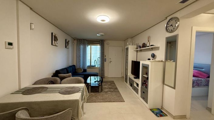 Image No.11-3 Bed Townhouse for sale