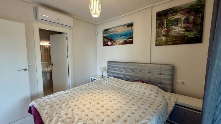 Image No.27-3 Bed Townhouse for sale