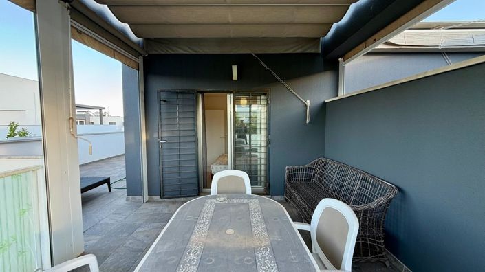 Image No.33-3 Bed Townhouse for sale