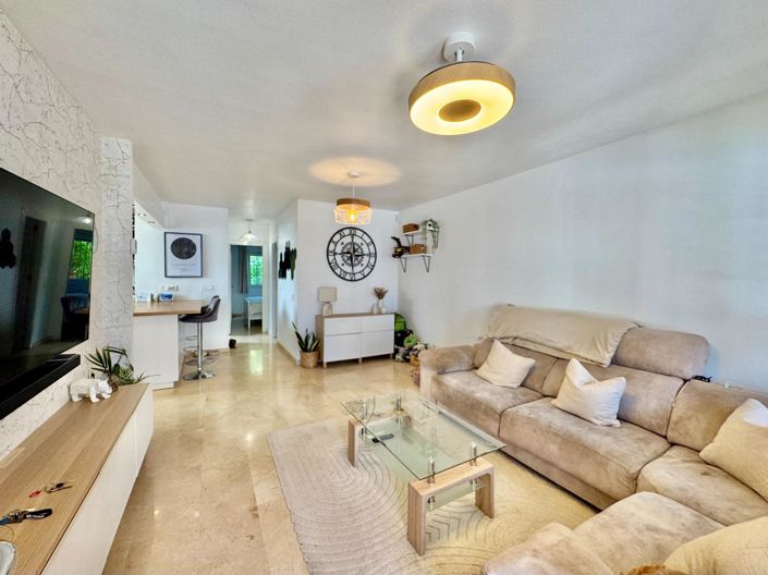 Image No.20-2 Bed Bungalow for sale