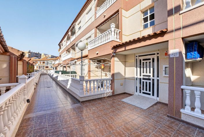 Image No.24-Appartement de 2 chambres à vendre à Torrevieja