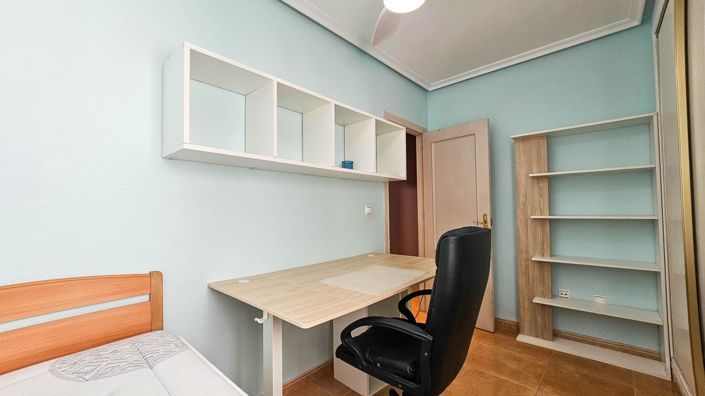 Image No.17-2 Bed Apartment for sale