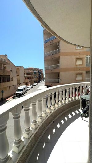 Image No.5-Appartement de 2 chambres à vendre à Torrevieja