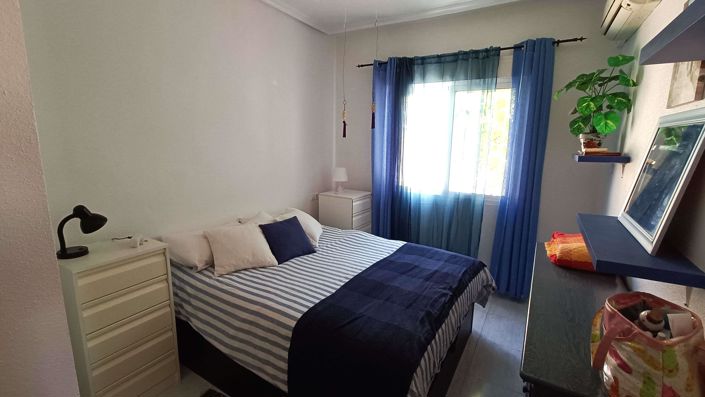 Image No.12-2 Bed Flat for sale