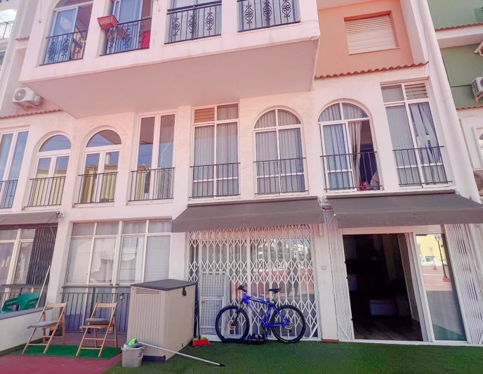 Image No.24-1 Bed Apartment for sale