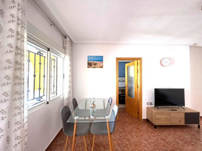 Image No.7-2 Bed Bungalow for sale