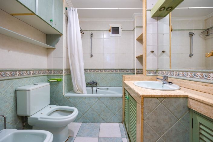 Image No.19-3 Bed Apartment for sale