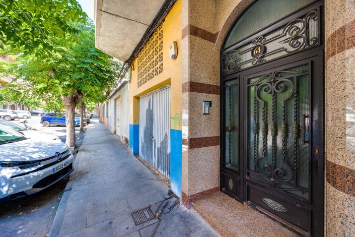 Image No.26-3 Bed Apartment for sale