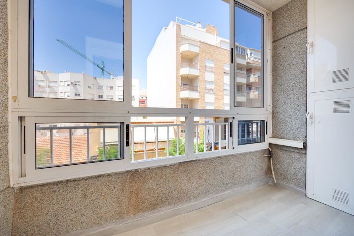 Image No.3-3 Bed Apartment for sale