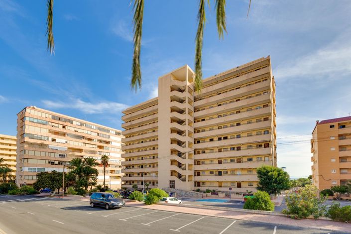 Image No.33-2 Bed Apartment for sale