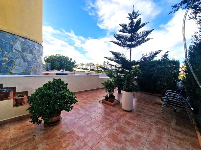 Image No.20-2 Bed Apartment for sale