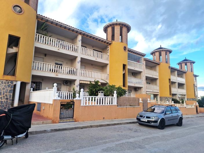 Image No.27-2 Bed Apartment for sale