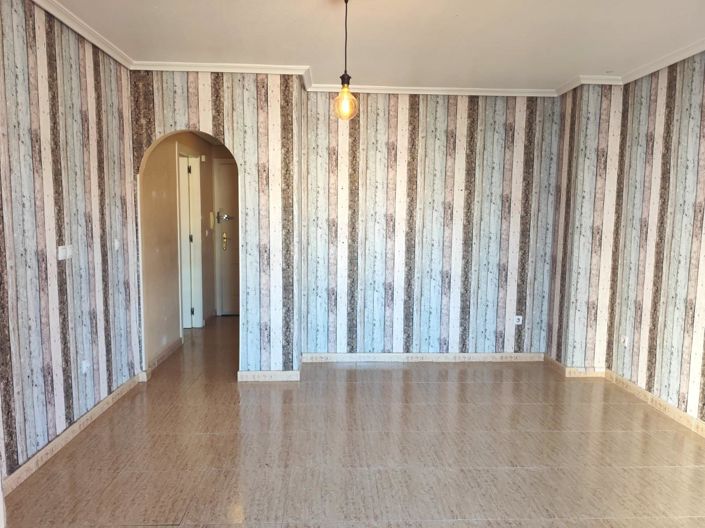 Image No.2-Appartement de 2 chambres à vendre à Torrevieja