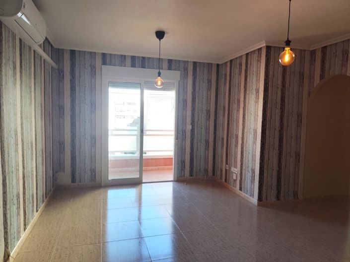 Image No.6-Appartement de 2 chambres à vendre à Torrevieja