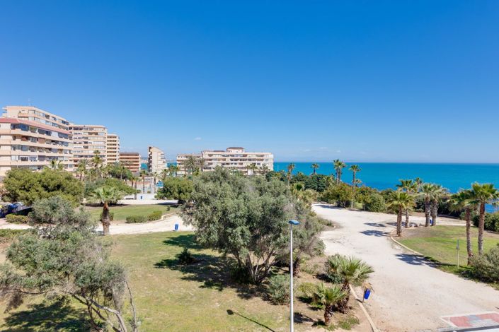 Image No.38-Appartement de 2 chambres à vendre à Torrevieja