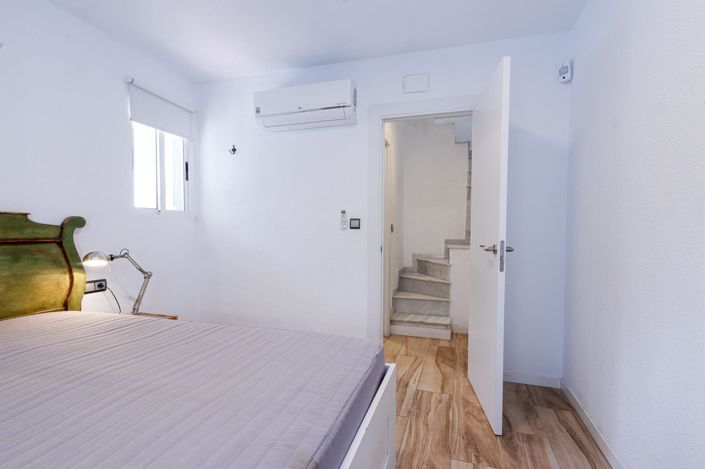 Image No.12-1 Bed Apartment for sale
