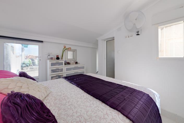 Image No.38-2 Bed Bungalow for sale