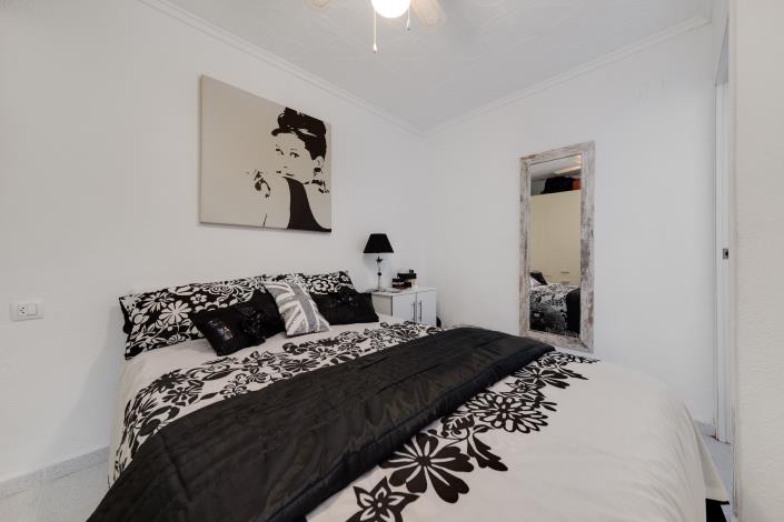 Image No.5-2 Bed Bungalow for sale