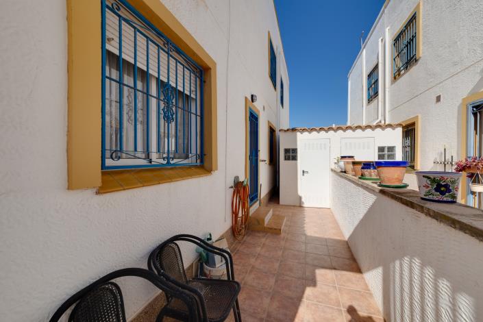 Image No.45-3 Bed Chalet for sale