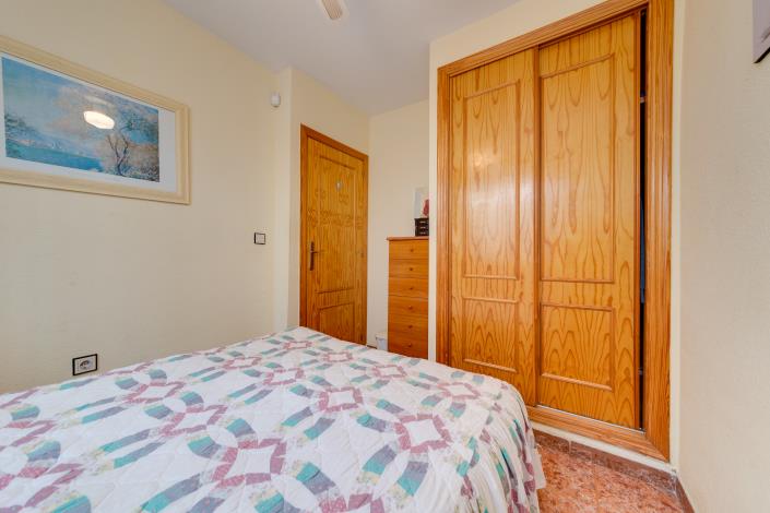 Image No.48-3 Bed Chalet for sale