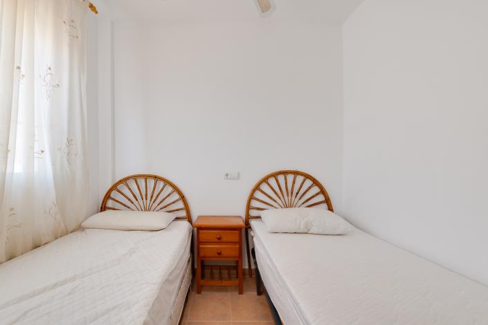 Image No.19-3 Bed Chalet for sale