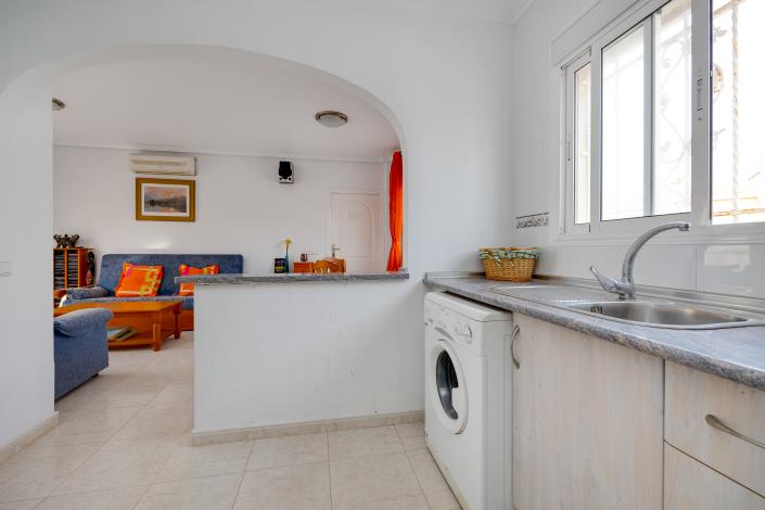 Image No.24-2 Bed Bungalow for sale