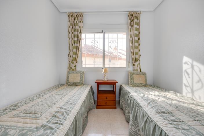 Image No.26-2 Bed Bungalow for sale