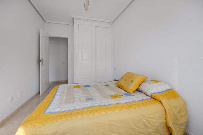 Image No.33-2 Bed Bungalow for sale