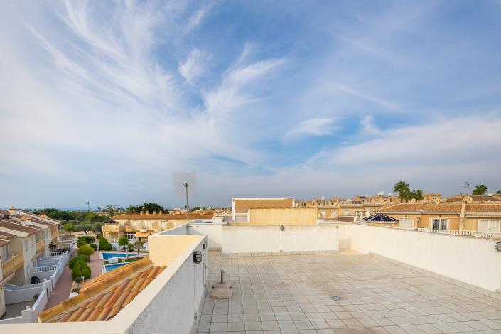 Image No.38-2 Bed Bungalow for sale