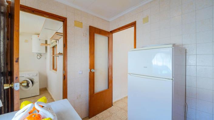 Image No.13-2 Bed Bungalow for sale