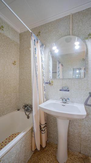 Image No.23-2 Bed Bungalow for sale