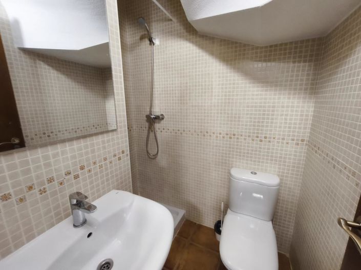 Image No.13-3 Bed House for sale