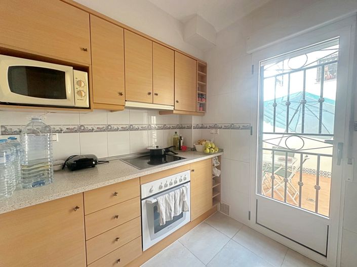 Image No.8-2 Bed Bungalow for sale