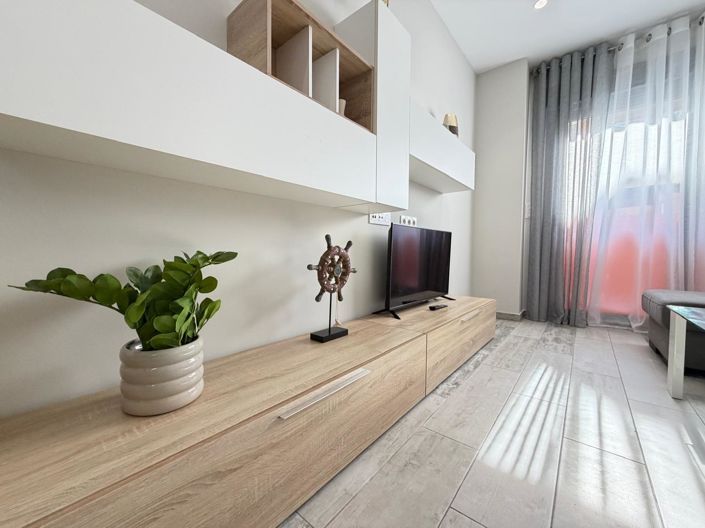 Image No.40-1 Bed Apartment for sale