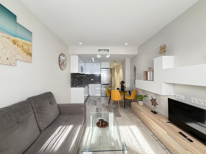 Image No.48-1 Bed Apartment for sale