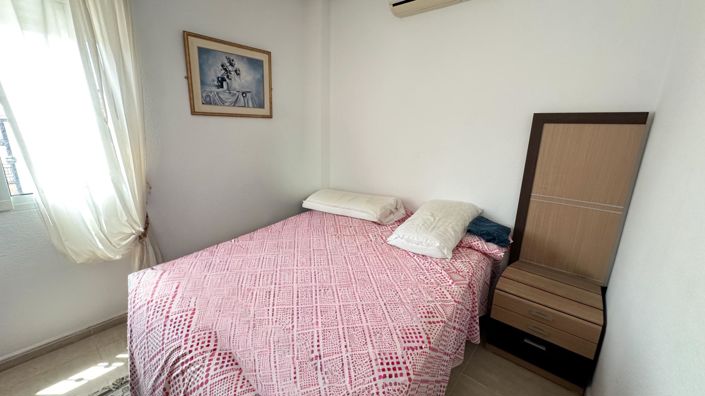 Image No.15-2 Bed Bungalow for sale