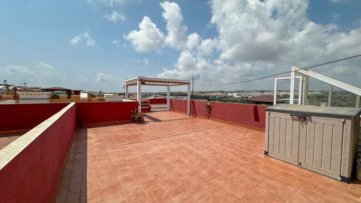 Image No.37-2 Bed Bungalow for sale