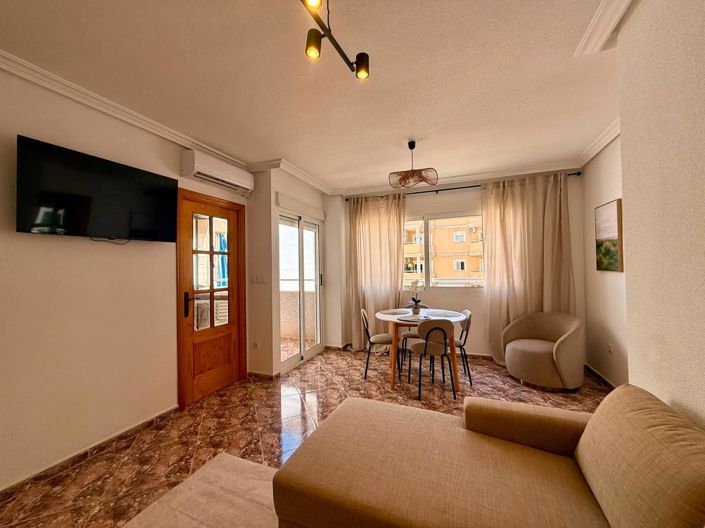 Image No.12-2 Bed Apartment for sale