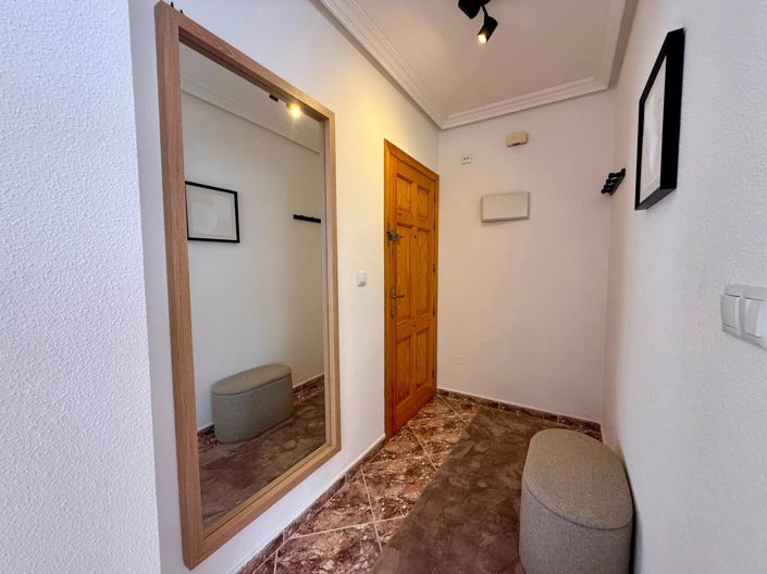 Image No.18-2 Bed Apartment for sale