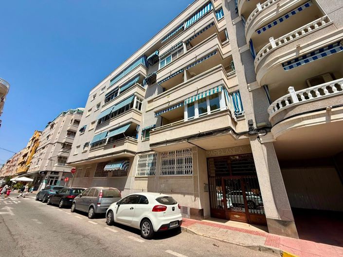 Image No.32-2 Bed Apartment for sale
