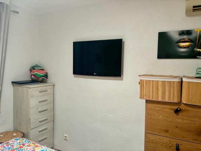 Image No.19-3 Bed Bungalow for sale