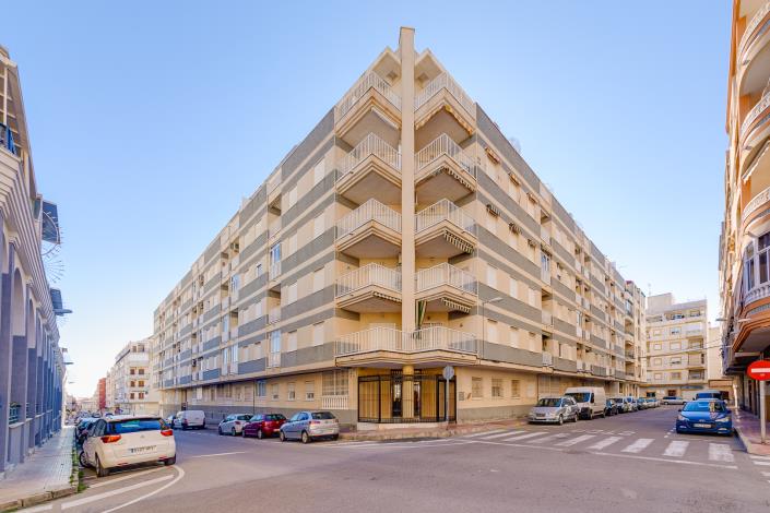 Image No.6-3 Bed Apartment for sale