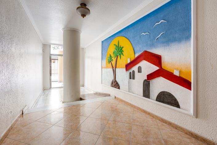 Image No.27-3 Bed Apartment for sale
