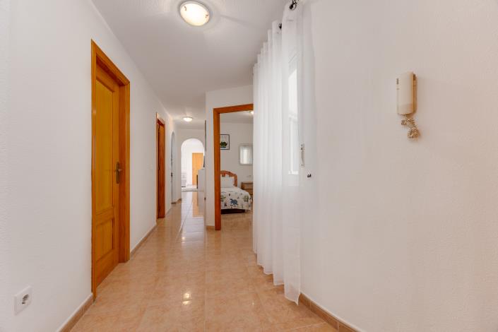 Image No.34-3 Bed Apartment for sale