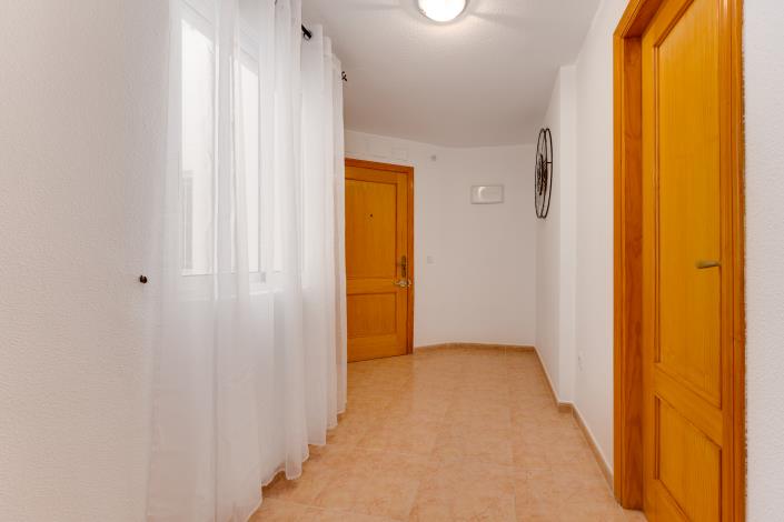Image No.35-3 Bed Apartment for sale
