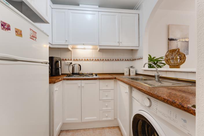 Image No.37-3 Bed Apartment for sale