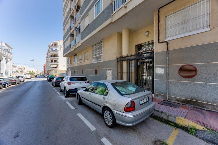 Image No.57-3 Bed Apartment for sale